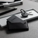 Chipolo ONE Spot and Chipolo CARD Spot Bluetooth trackers for Find My i Phone chipolo vs tile