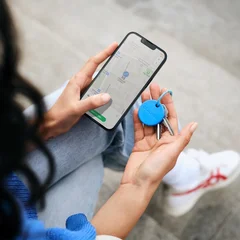 Bluetooth trackers for chipolo vs tile featured 2