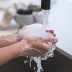 Person washing his hand 545014