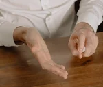 Person in white dress shirt 4114709