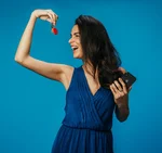 Chipolo key finder replaceable battery red