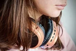 Wireless headphones phone battey pic by sweetlouise