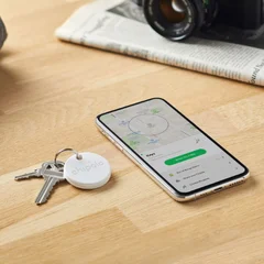 Chipolo bluetooth tracking tags featured