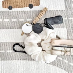 Adoseofohana lost keys chipolo key finder featured