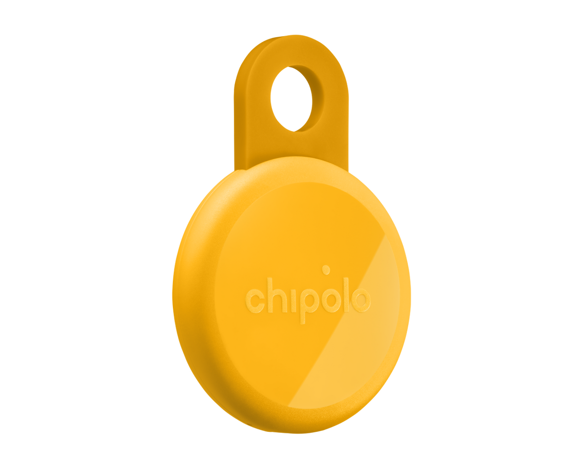 Le tracker Chipolo LOOP posé à plat, montrant son boîtier compact et son revêtement mat — vue 3